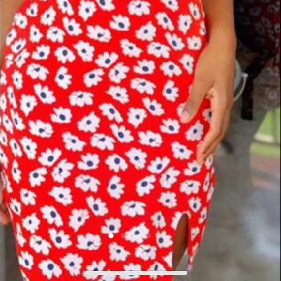 Forever21 Dress - Picture 2 of 3